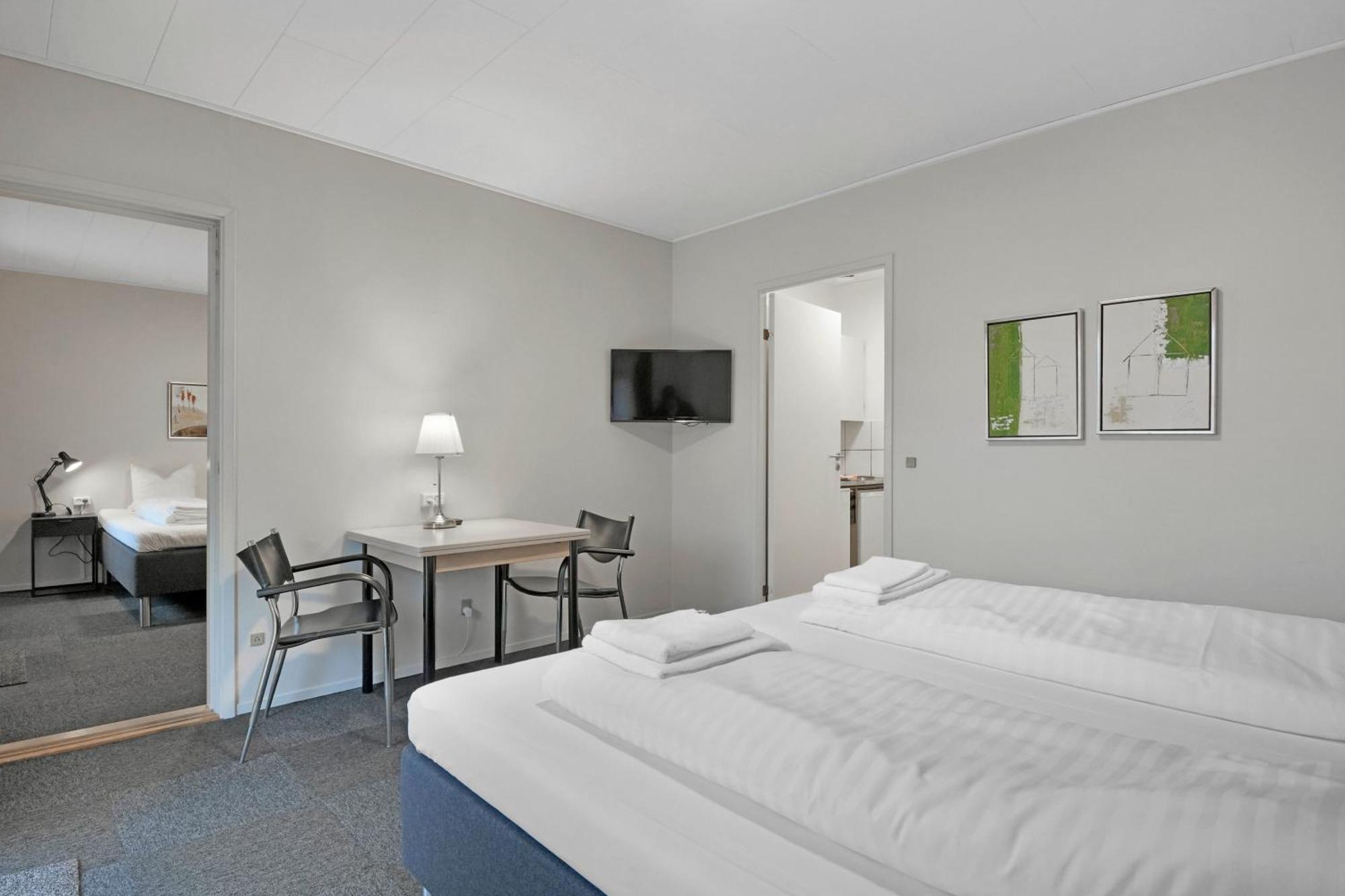 Hotel Варде Экстерьер фото