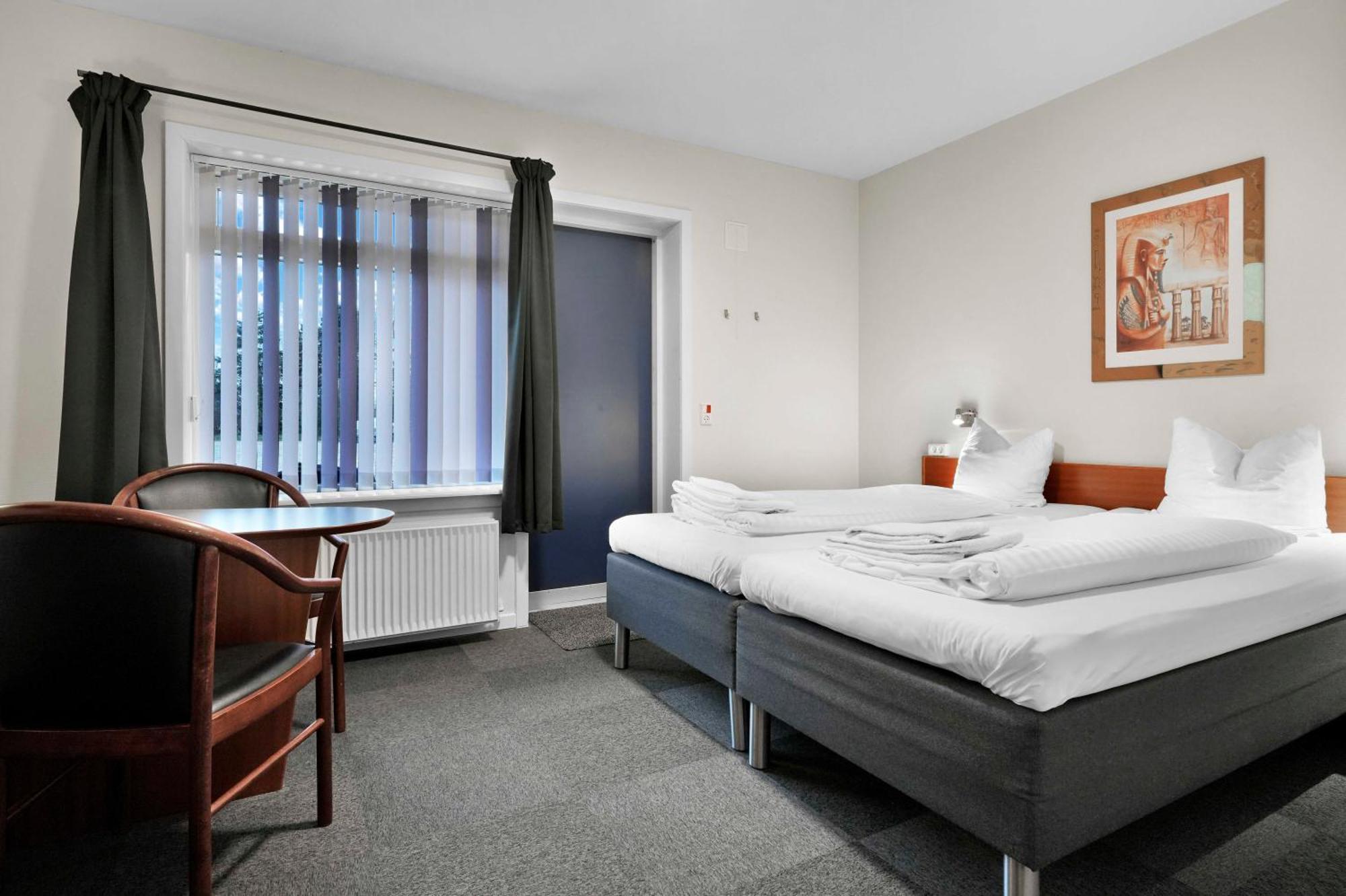Hotel Варде Экстерьер фото