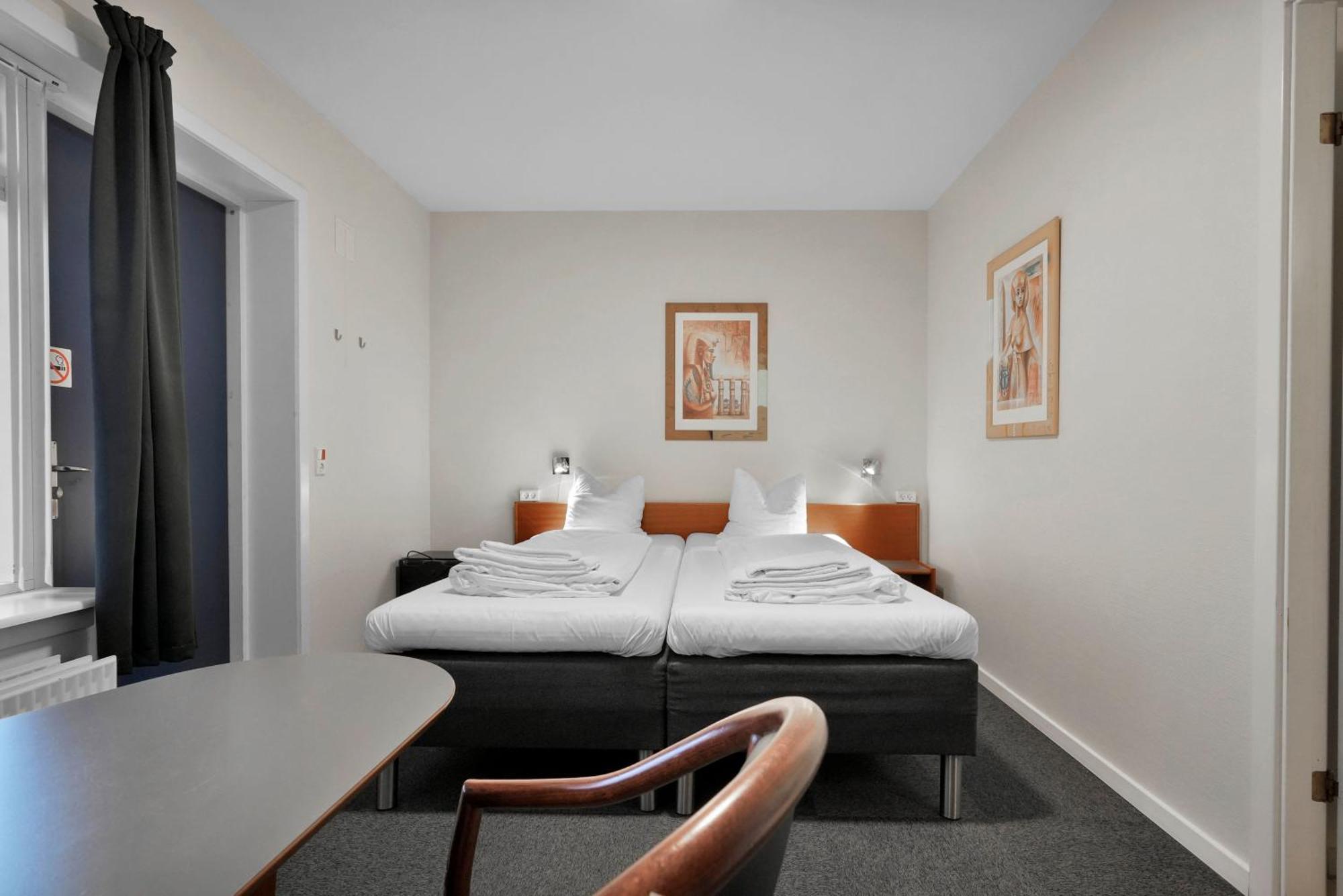 Hotel Варде Экстерьер фото