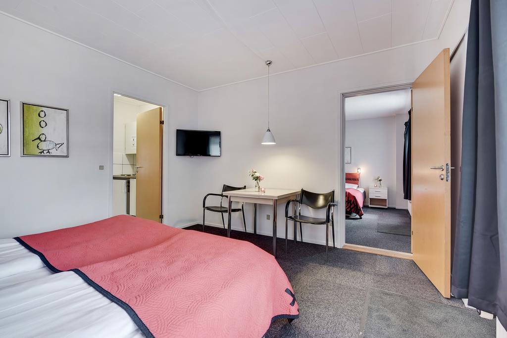 Hotel Варде Экстерьер фото